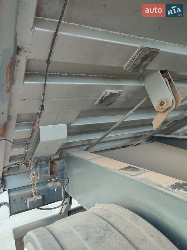 Зерновоз - полуприцеп General Trailers TF 2004 в Черновцах фото 25 Зерновоз - полуприцеп General Trailers TF 2004 в Черновцах