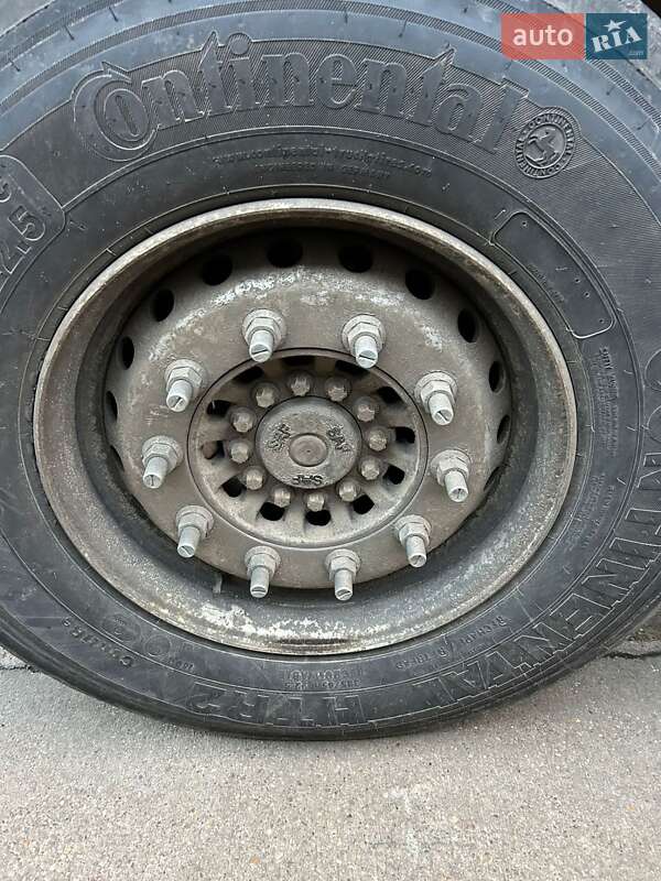 Самоскид напівпричіп General Trailers Trailers 2002 в Бучачі