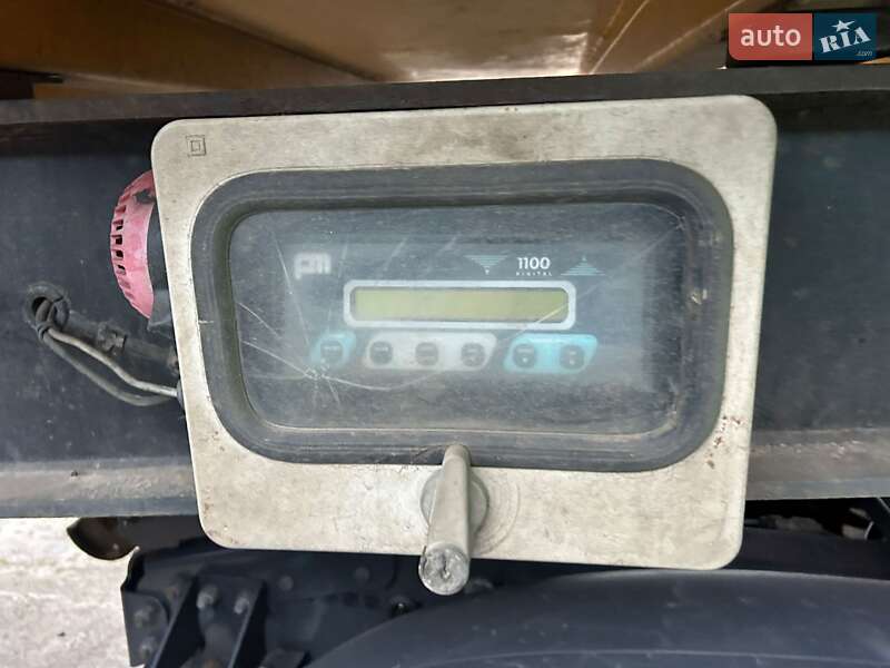 Самоскид напівпричіп General Trailers Trailers 2002 в Бучачі