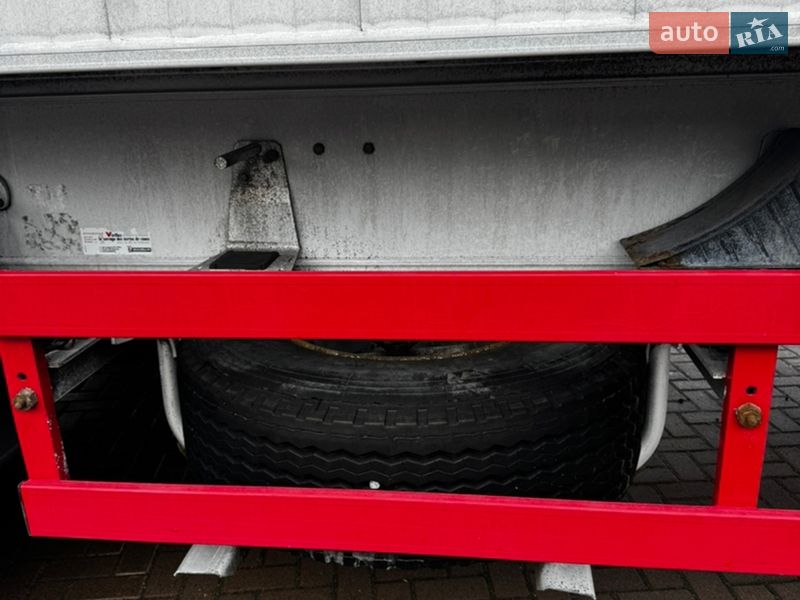 Зерновоз - напівпричіп General Trailers Trailers 2002 в Вінниці