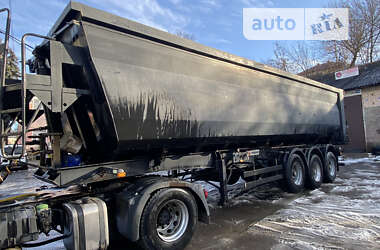 Самосвал полуприцеп General Trailers TX 2001 в Тернополе