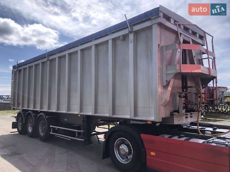 Самоскид напівпричіп General Trailers TX 2003 в Вінниці