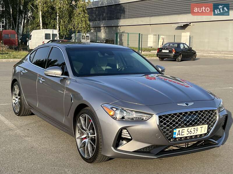 Седан Genesis G70 2019 в Киеве