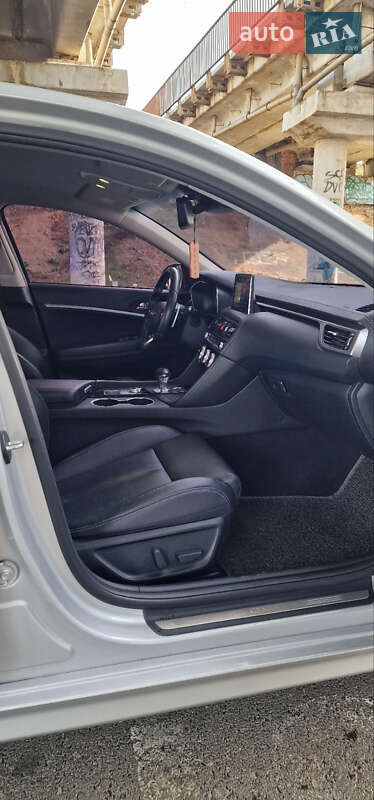 Седан Genesis G70 2018 в Одесі