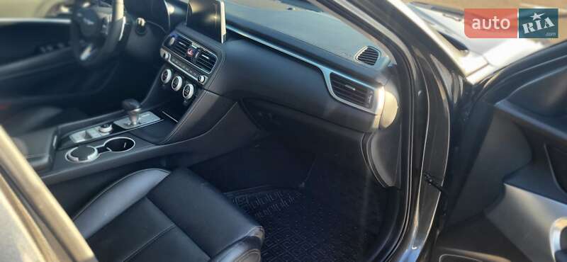 Седан Genesis G70 2018 в Одессе