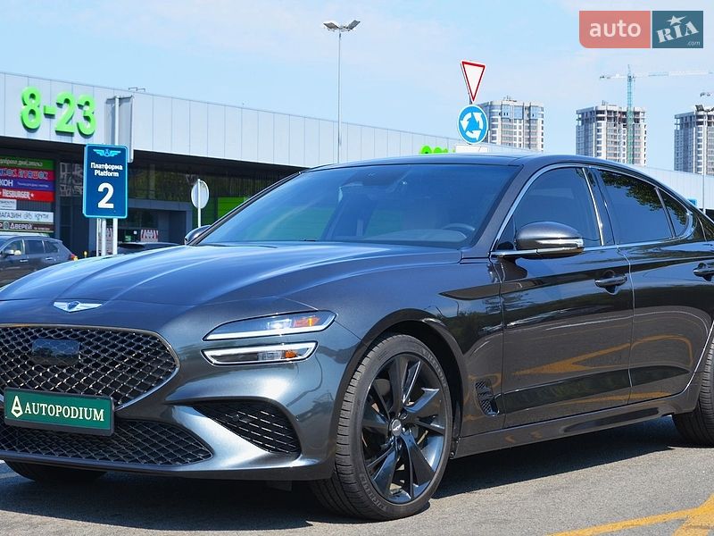 Седан Genesis G70 2023 в Киеве