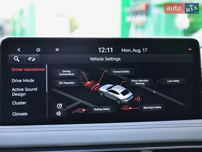 Седан Genesis G70 2023 в Киеве