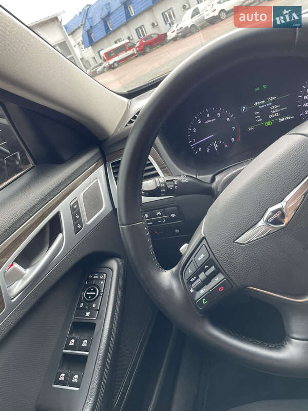 Седан Genesis G80 2016 в Ровно