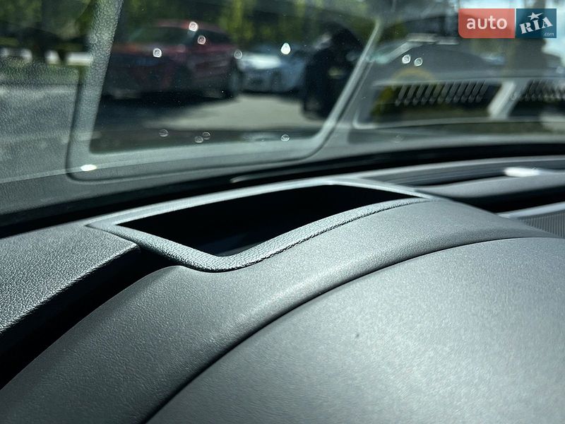 Седан Genesis G80 2022 в Львові