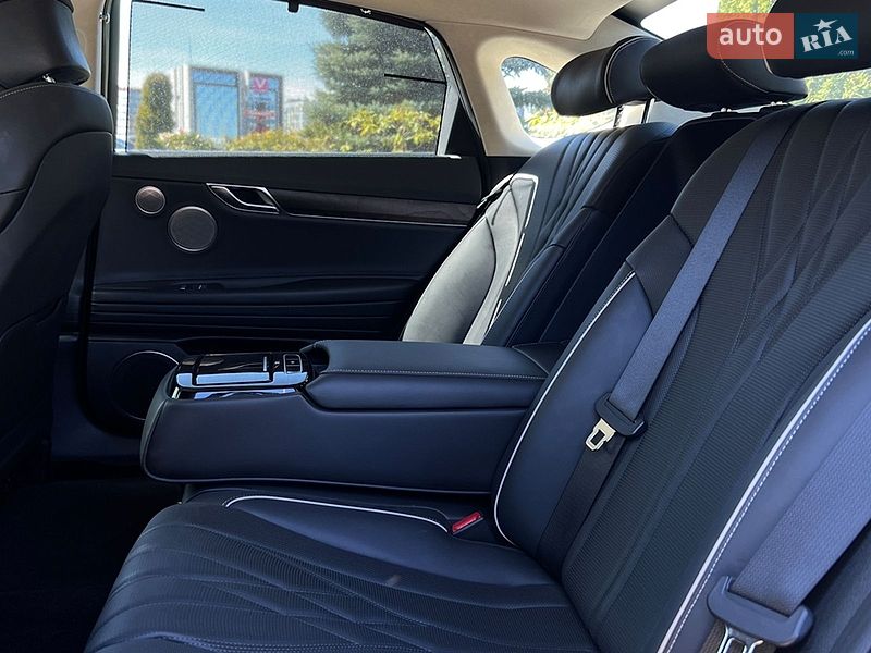 Седан Genesis G80 2022 в Львові