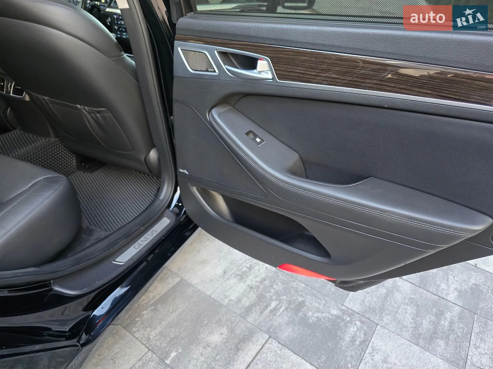 2017 Genesis G80 - мініатюра 43