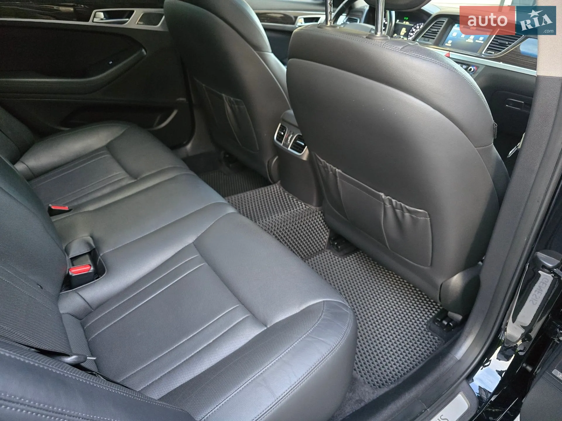 2017 Genesis G80 - мініатюра 45