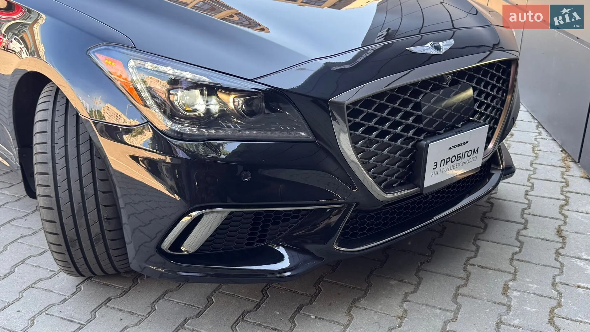 Genesis G80 2017 VIN KMHGN4JB4JU249544 фото оголошення 16 з 38