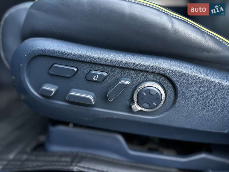 Позашляховик / Кросовер Genesis GV60 2022 в Чернівцях