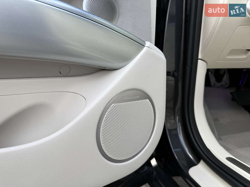 Внедорожник / Кроссовер Genesis GV60 2024 в Тернополе