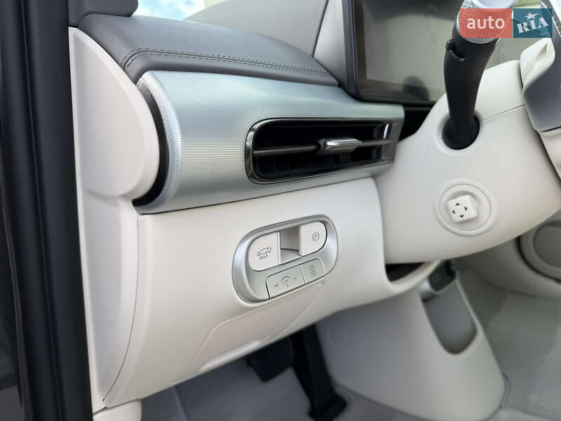 Внедорожник / Кроссовер Genesis GV60 2024 в Тернополе