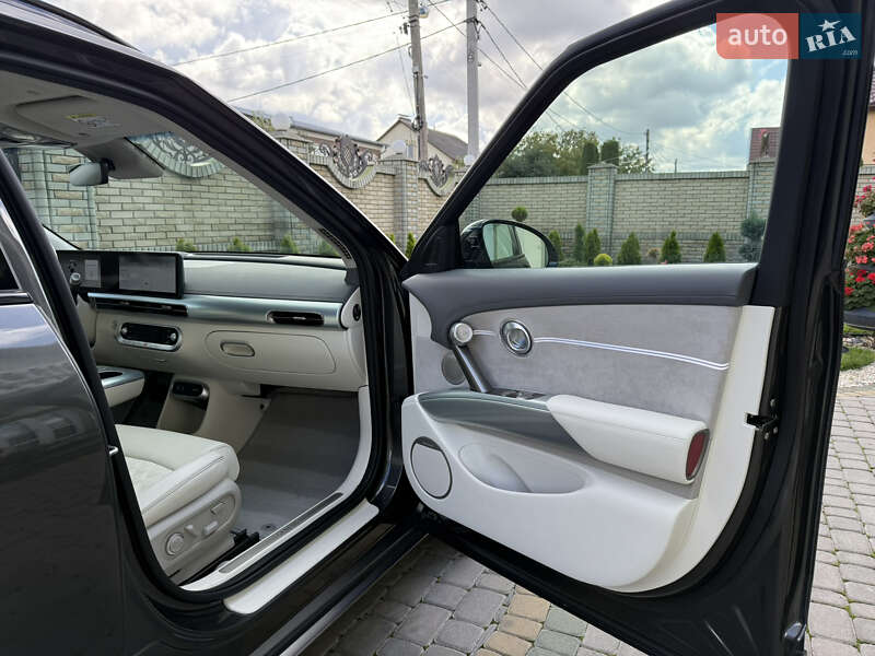 Внедорожник / Кроссовер Genesis GV60 2024 в Тернополе