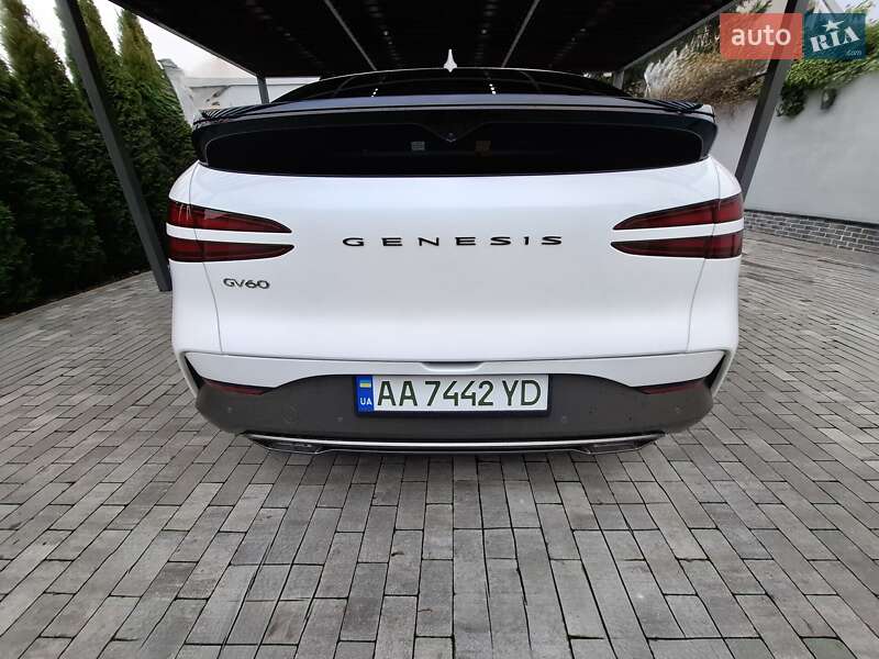 Фастбэк Genesis GV60 2024 в Киеве