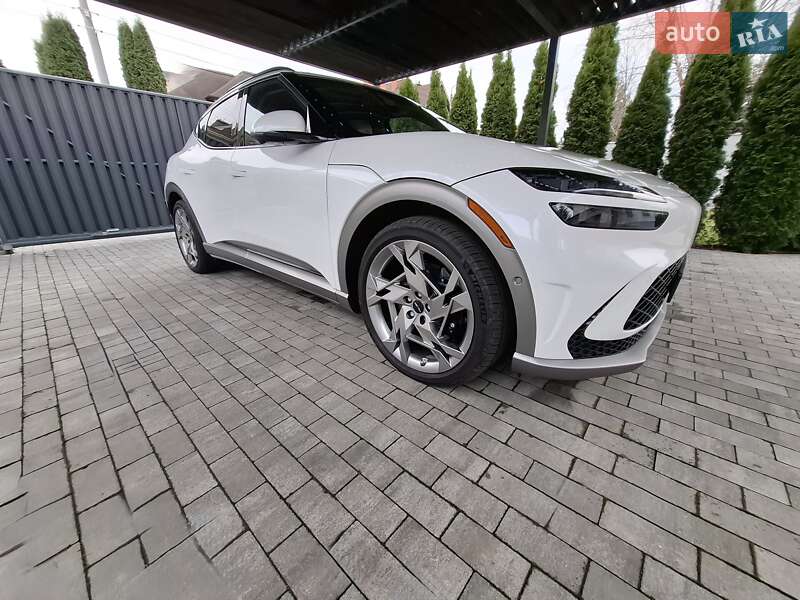 Фастбэк Genesis GV60 2024 в Киеве