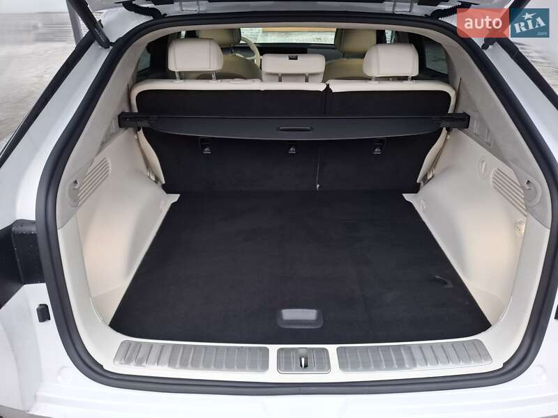 Фастбэк Genesis GV60 2024 в Киеве