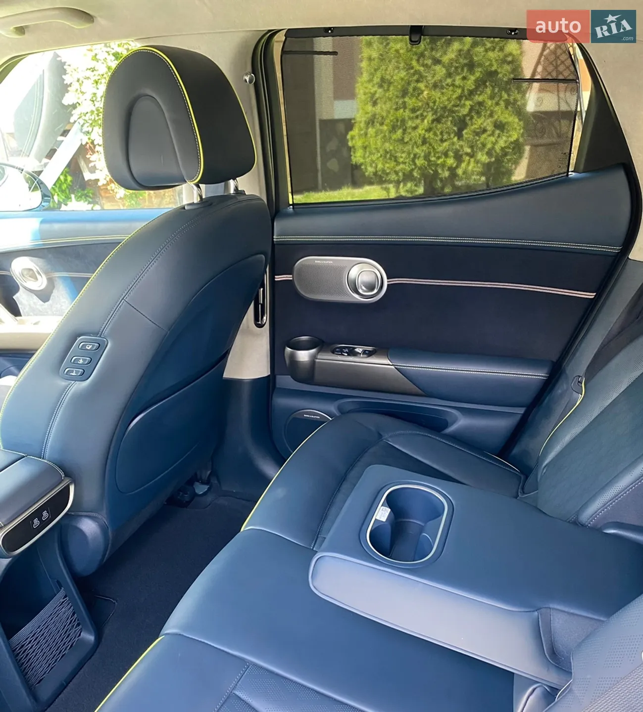 2023 Genesis GV60 - мініатюра 16