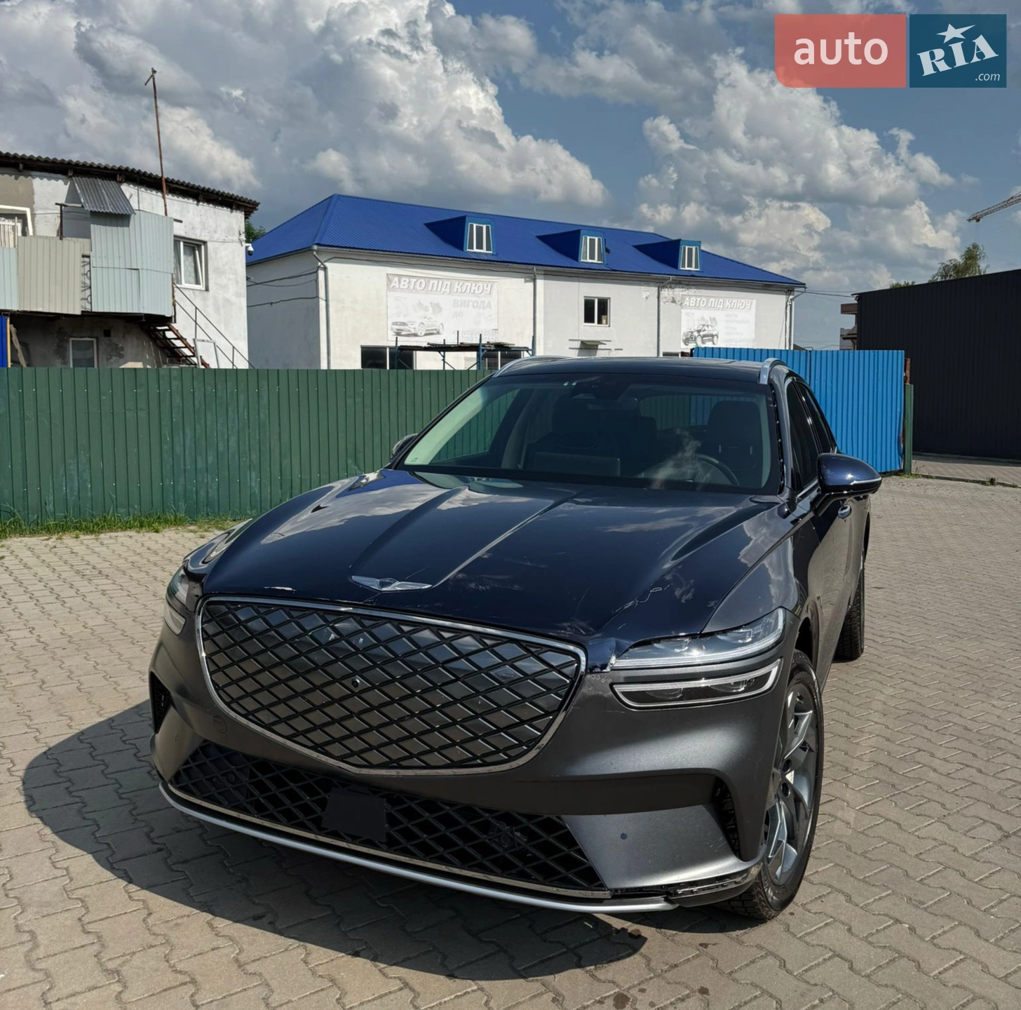 Genesis GV70 EV 2023