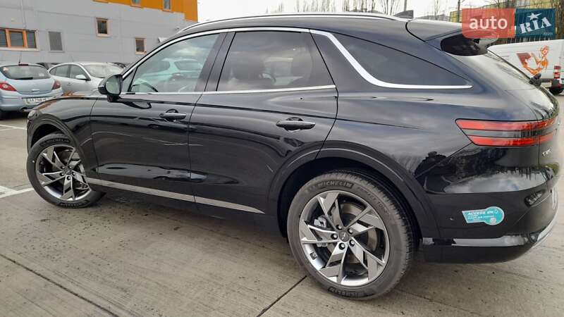 Внедорожник / Кроссовер Genesis GV70 EV 2024 в Киеве