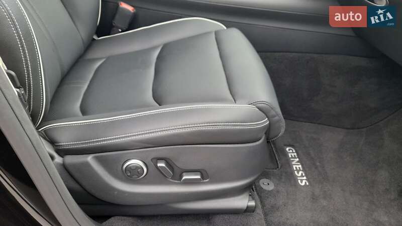 Внедорожник / Кроссовер Genesis GV70 EV 2024 в Киеве