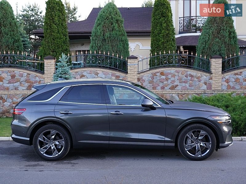 Универсал Genesis GV70 EV 2024 в Киеве