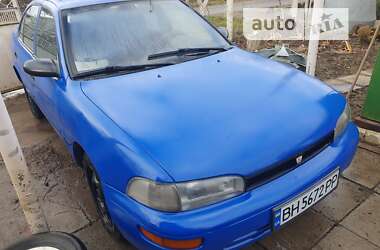 Седан Geo Prizm 1995 в Южному