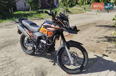 Мотоцикл Спорт-туризм Geon ADX 2025 в 