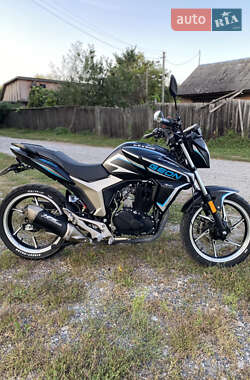Мотоцикл Спорт-туризм Geon CR6 S 2023 в 