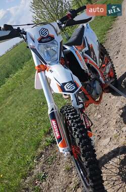 Мотоцикл Внедорожный (Enduro) Geon Dakar GNX 250 2021 в 
