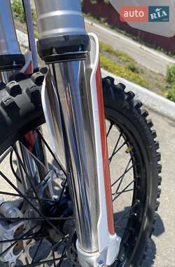 Мотоцикл Кросс Geon GNX 300 NB Enduro 2025 в 