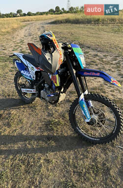 Мотоцикл Кросс Geon GNX 300 NB Enduro 2025 в 