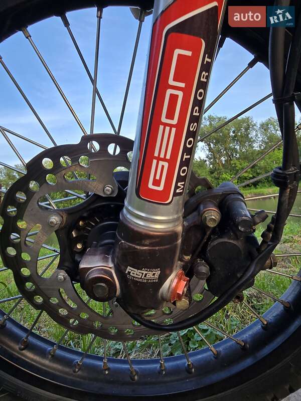 Мотоцикл Многоцелевой (All-round) Geon Grandtour 2013 в Ровно