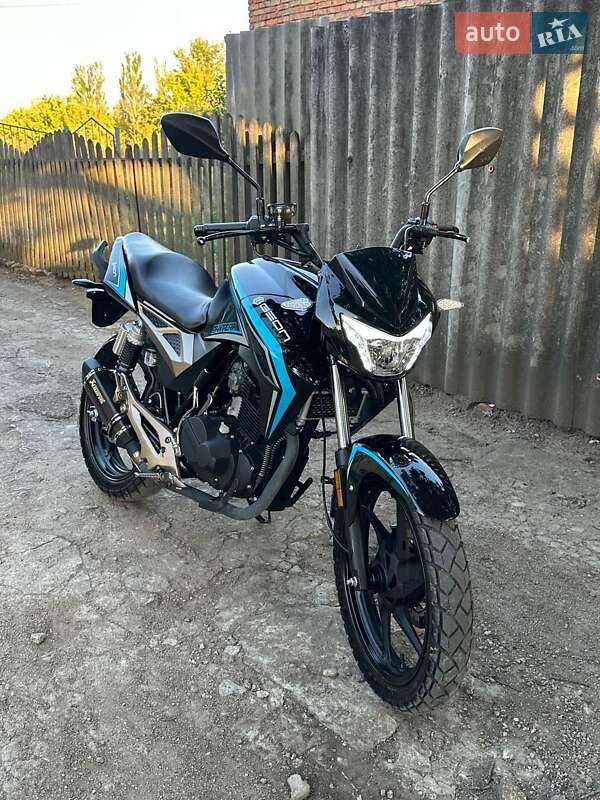 Мотоцикл Спорт-туризм Geon Pantera 250 2025 в 