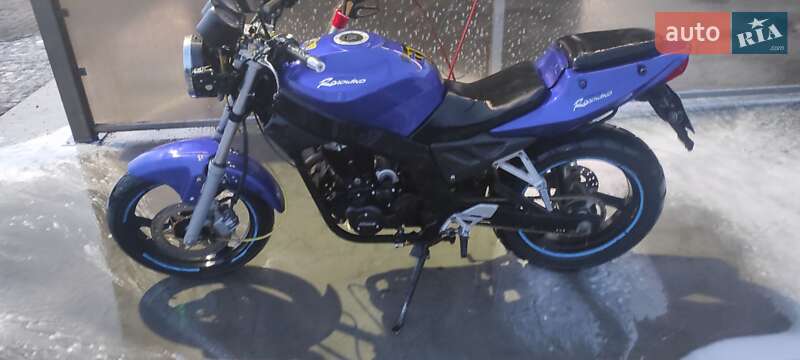 Мотоцикл Без обтекателей (Naked bike) Geon Roadwind 2008 в Кельменцах