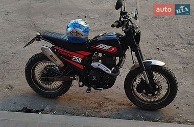 Скремблер Geon Rockster 2024 в Краснограде