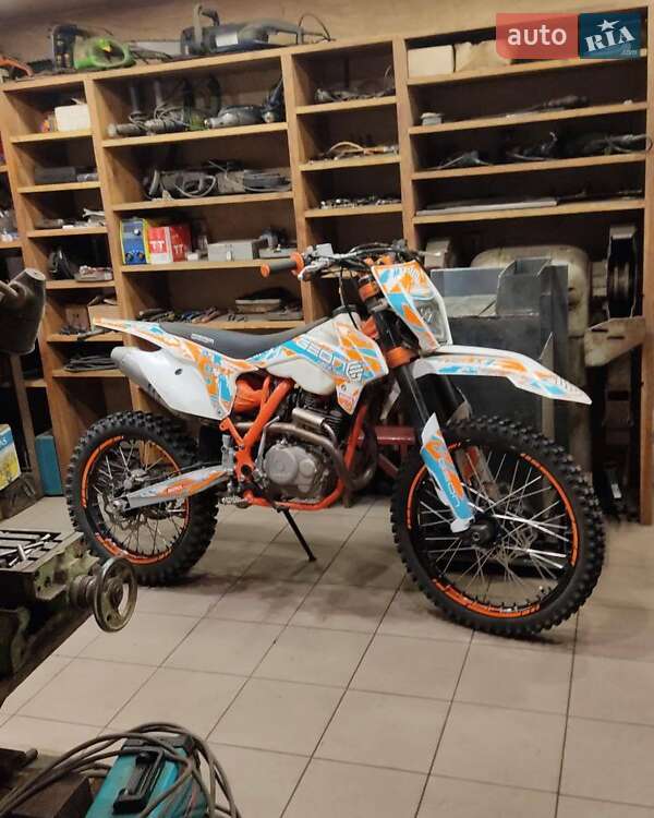 Мотоцикл Позашляховий (Enduro) Geon Terra-X 2020 в Козятині