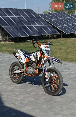 Мотоцикл Супермото (Motard) Geon Terra-X 2021 в 
