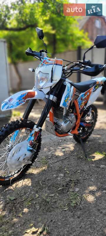 Мотоцикл Внедорожный (Enduro) Geon Terra-X 2016 в Сумах