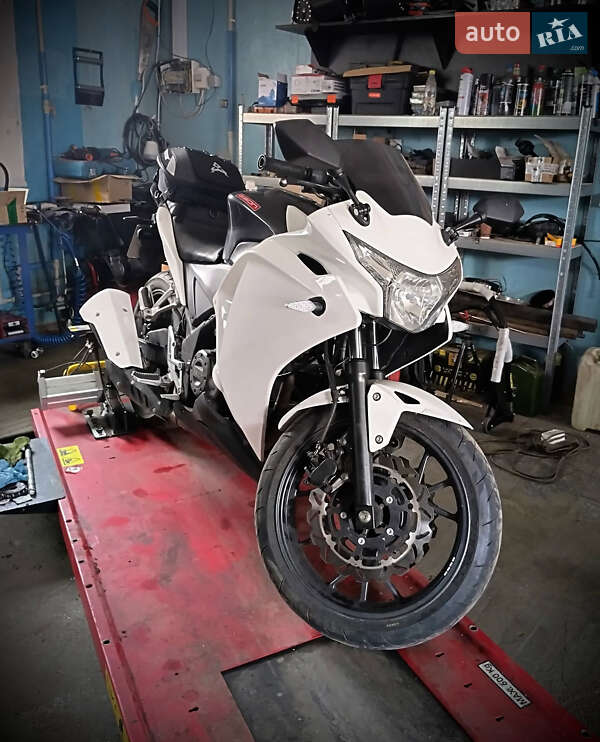 Geon Tossa 2014 Geon Tossa 2014