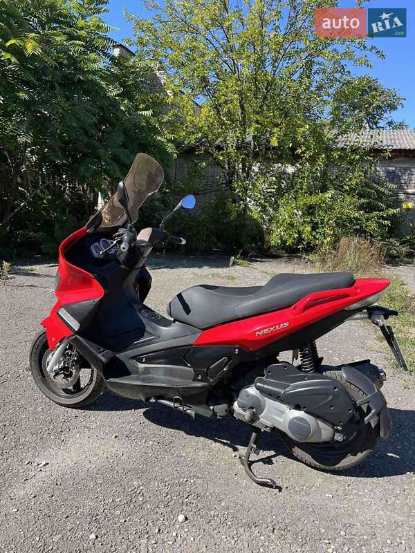 Скутер Gilera Nexus 2011 в Ужгороде