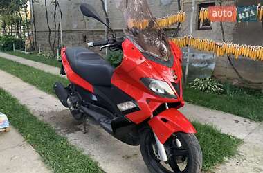 Скутер Gilera Nexus 2011 в Ужгороде