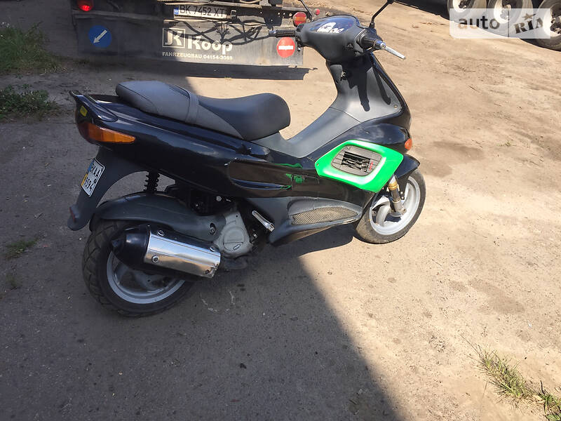 Скутер Gilera Pagio 1998 в 