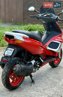 Мопеды Gilera Runner 2005 в 