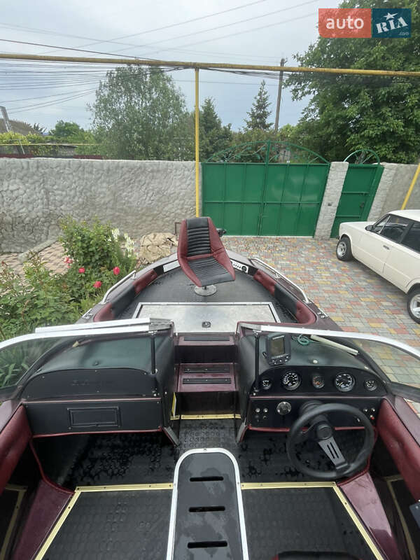 Лодка Glastron Glastron 1993 в Одессе