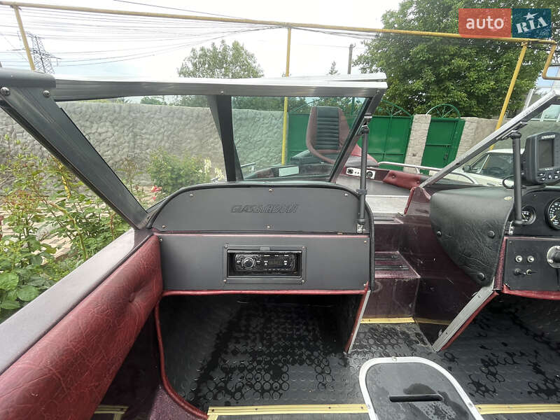 Лодка Glastron Glastron 1993 в Одессе