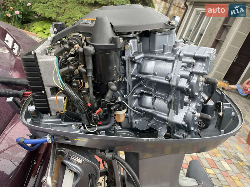 Лодка Glastron Glastron 1993 в Одессе